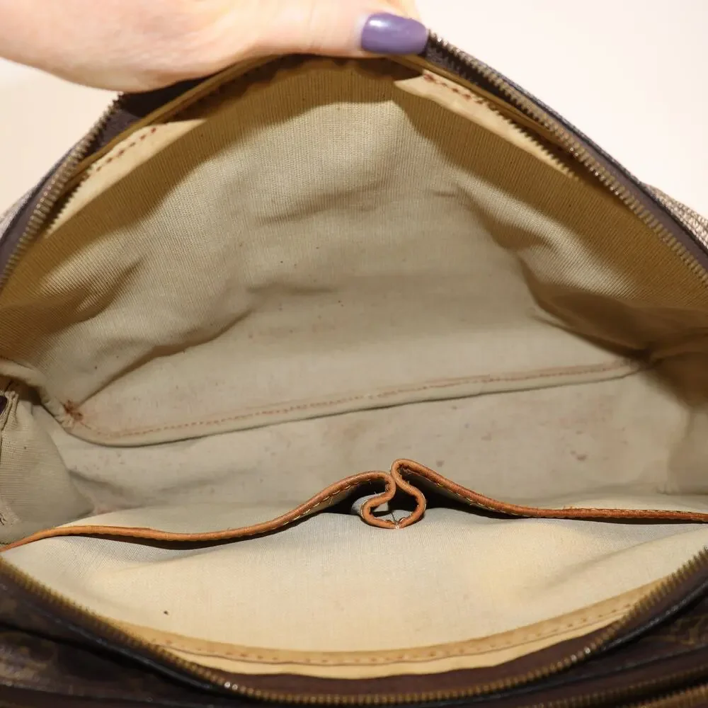 Louis Vuitton Monogram Reporter GM‎ Crossbody Bag – Large Size – Vintage